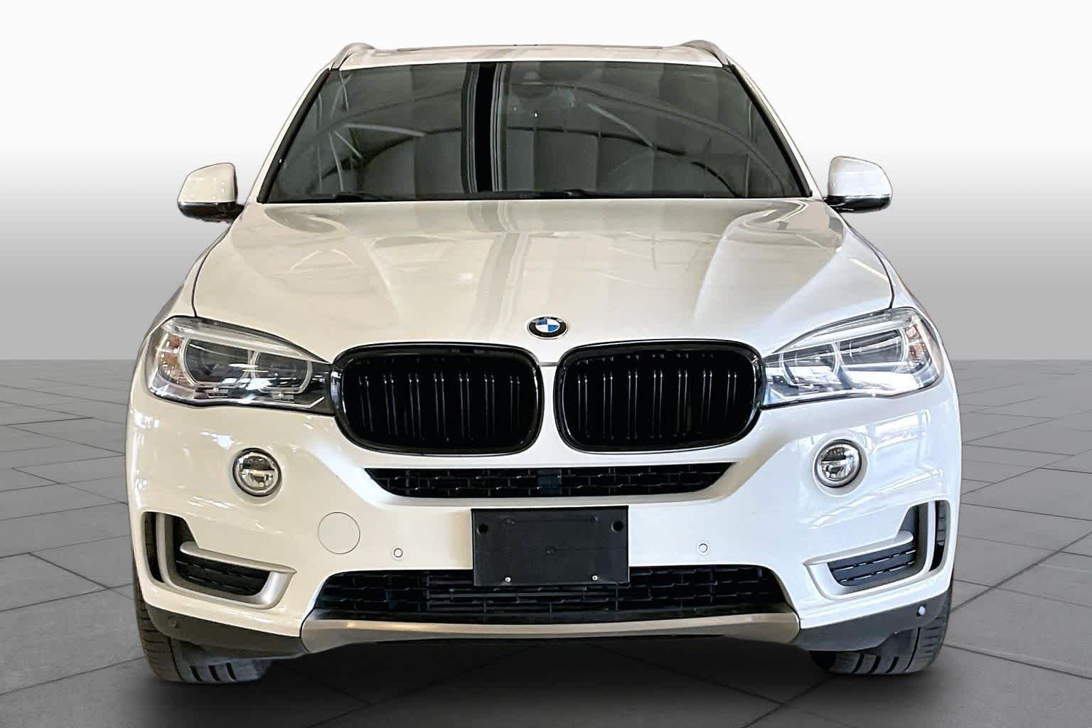Used 2018 Alpine White BMW xDrive35i image 3