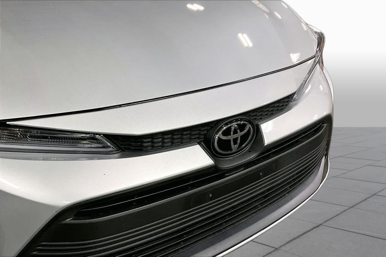 Used 2024 Classic Silver Metallic Toyota LE image 30