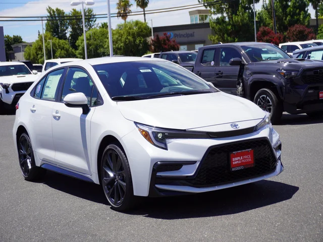 2026 Toyota Corolla Hybrid SE