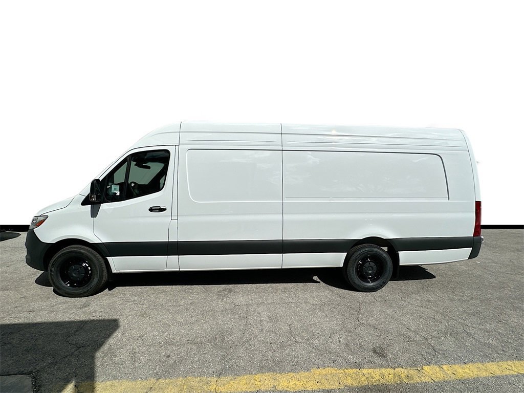 2026 Mercedes-Benz Sprinter Cargo Van Base - Photo 33