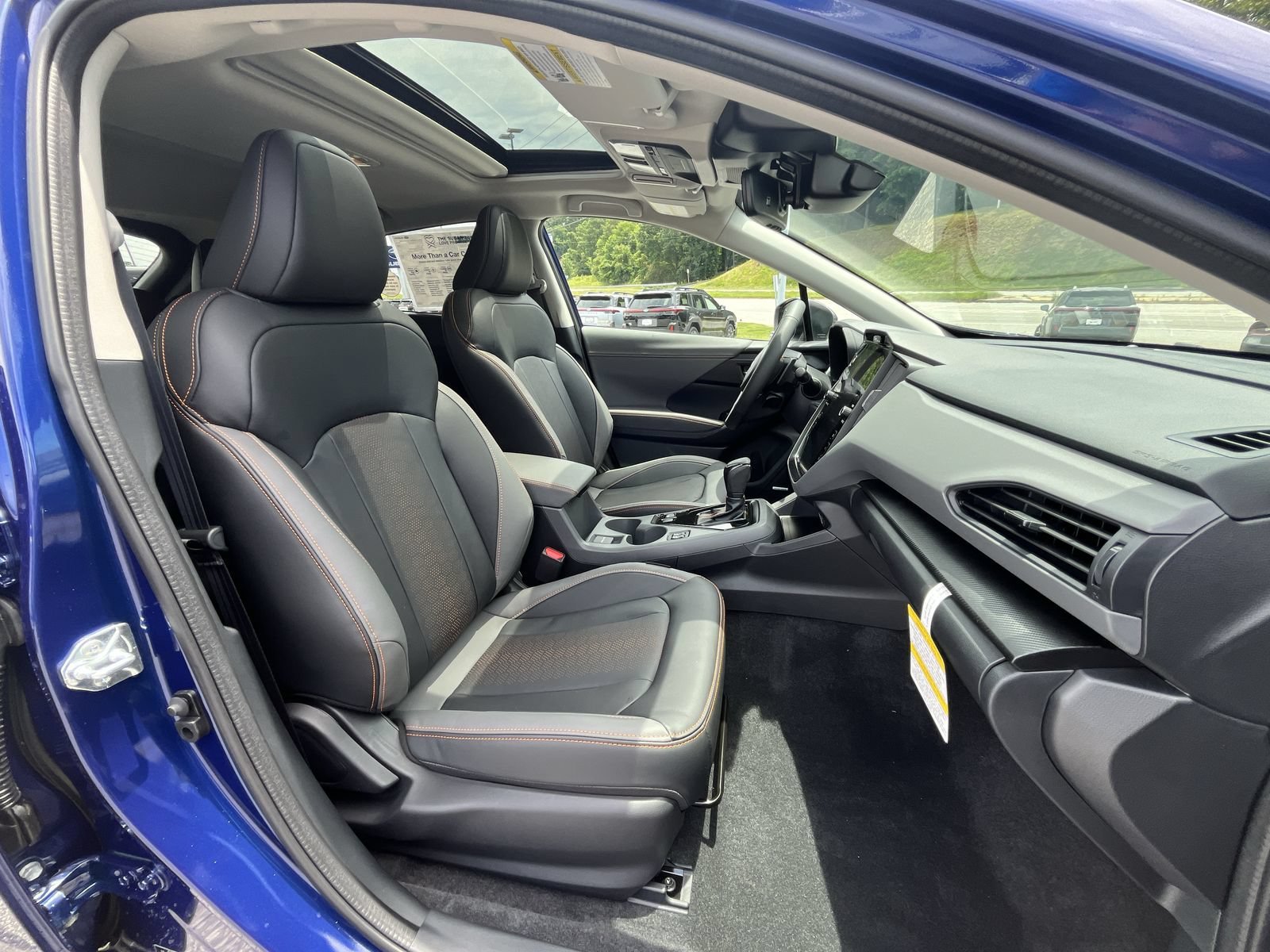 New 2026 SAPPHIRE BLUE PEARL Subaru Limited image 28