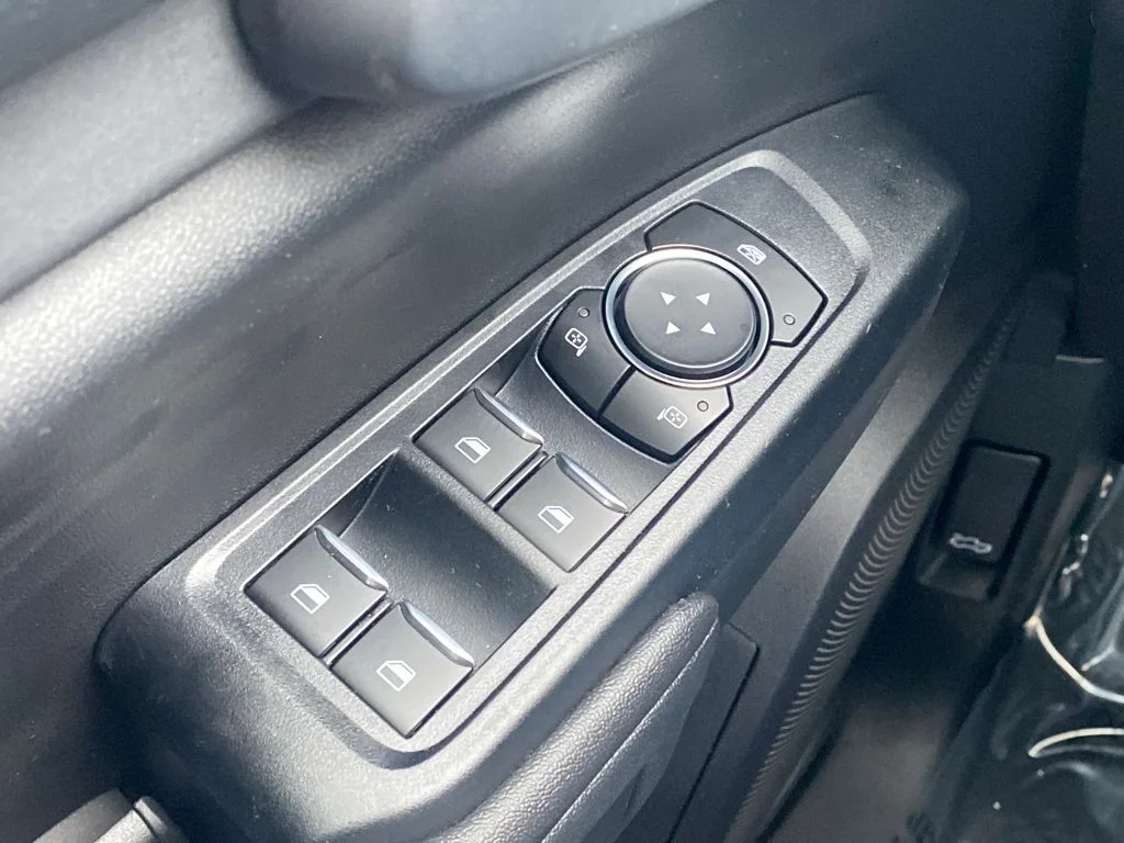 New 2026 Gray Ford XL image 21