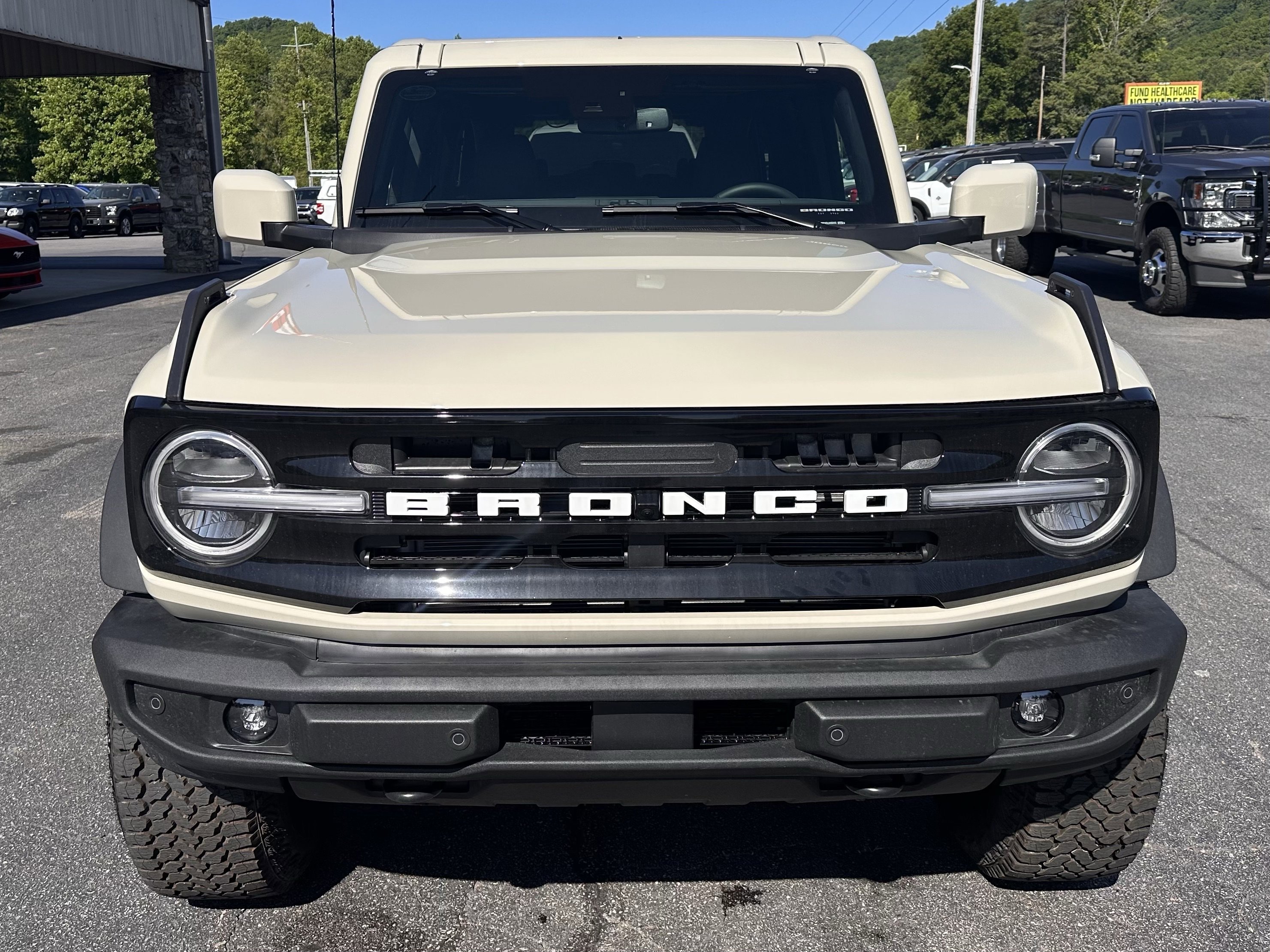 New 2026 Desert Sand Ford Outer Banks® image 3