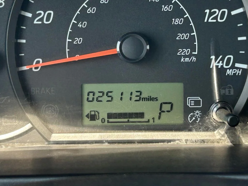 Used 2024 Gray Mitsubishi ES image 28