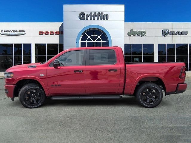 New 2026 Molten Red Pearl-Coat Exterior Paint RAM Big Horn/Lone Star image 10