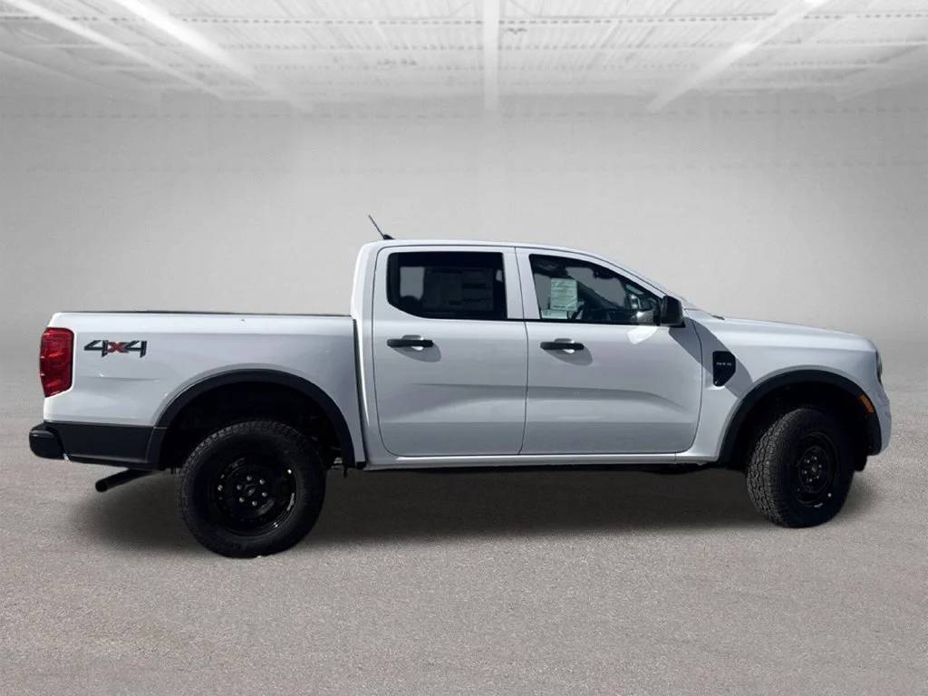 New 2026 White Ford XL image 9