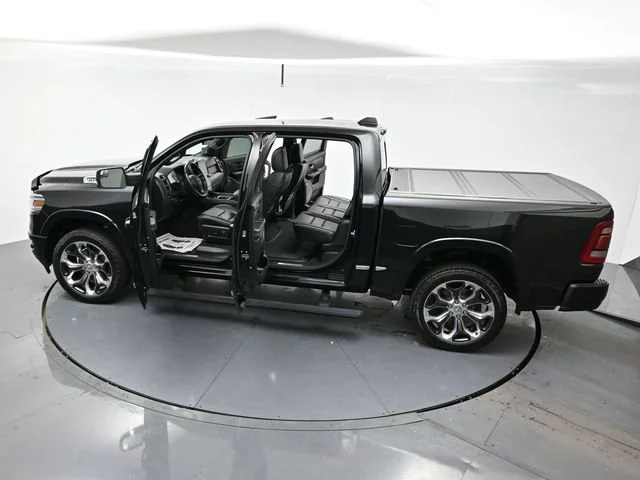 Used 2022 Diamond Black Cry Ram Limited image 39