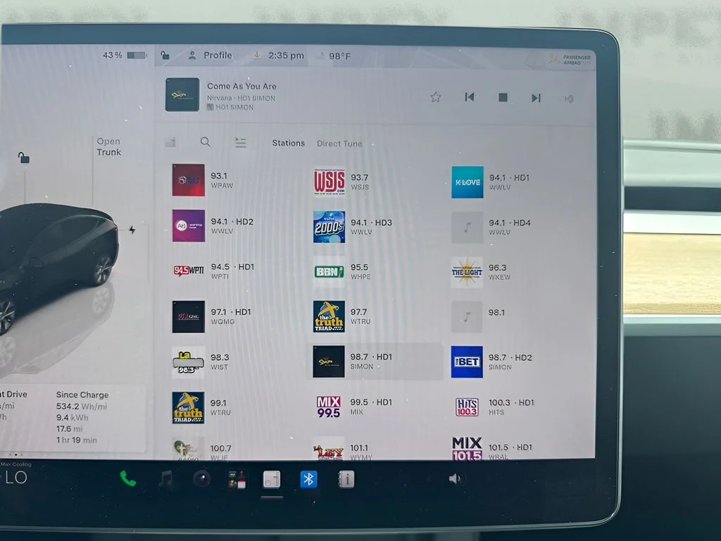 Used 2023 Black Tesla Long Range image 9