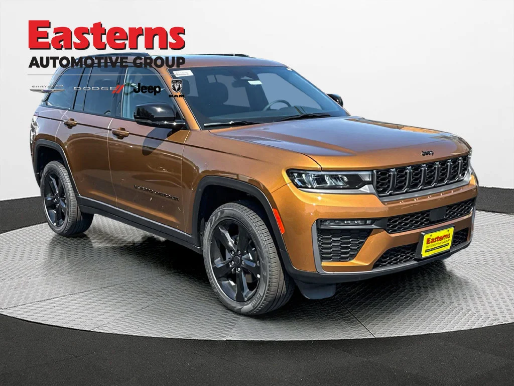 New 2027 Copper Shino Metallic Clearcoat Jeep Limited image 3