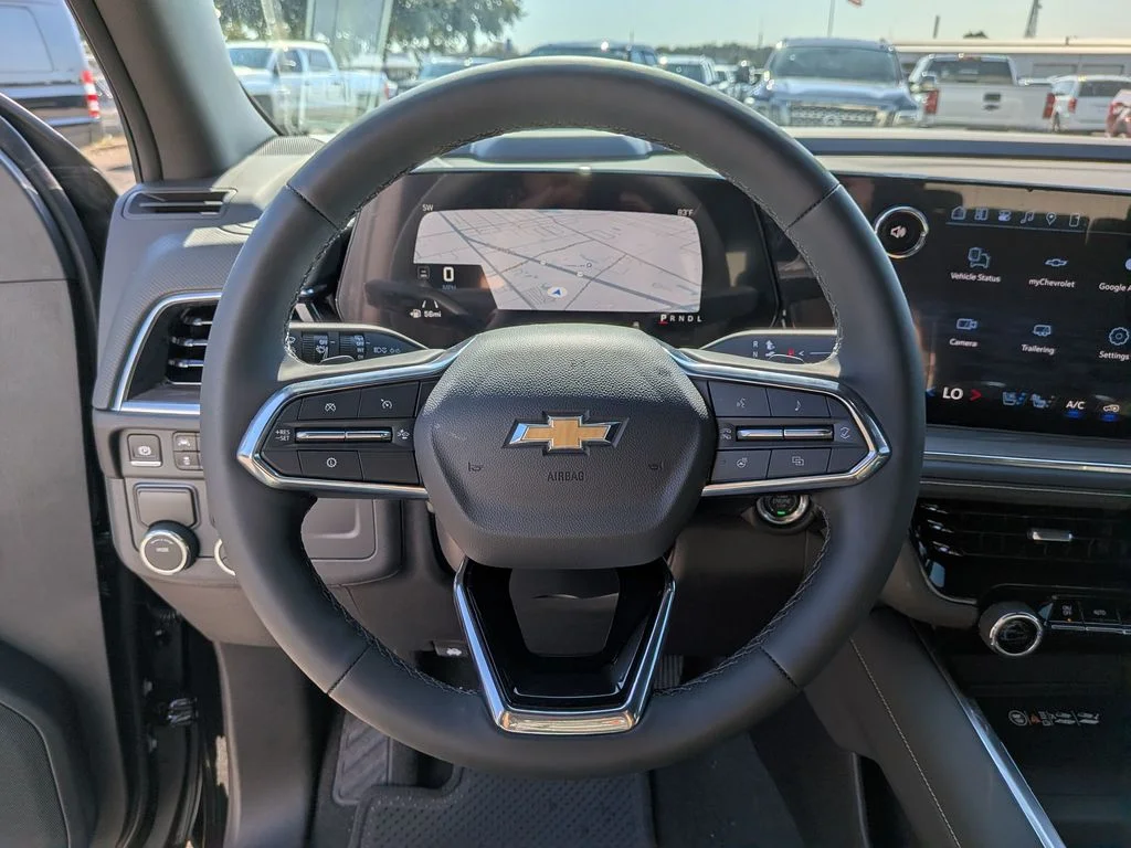 2026 Chevrolet Suburban Premier - Photo 15
