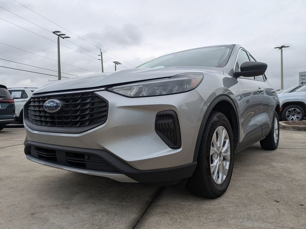 Used 2024 Silver Ford Active image 8