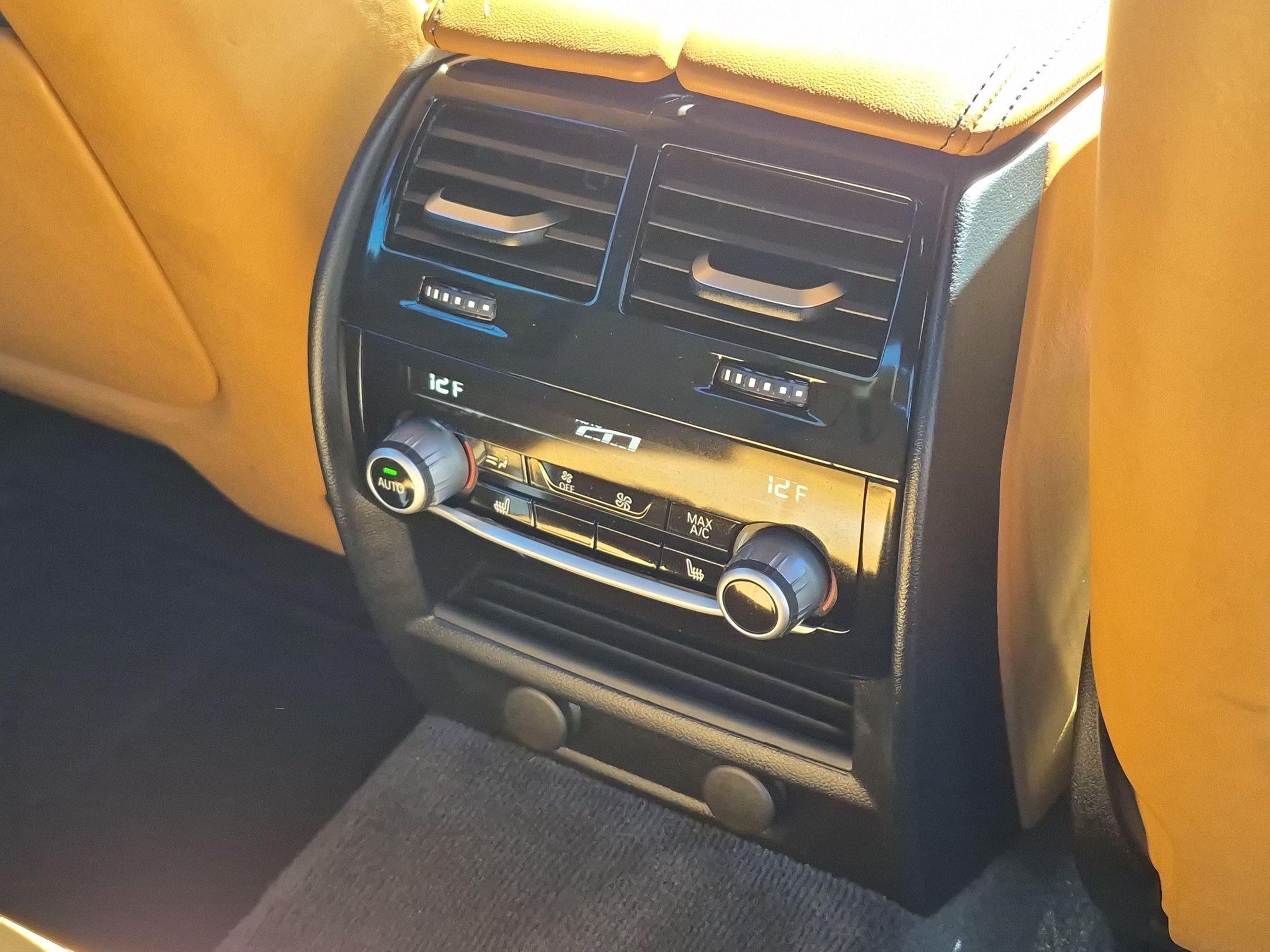 Used 2019 Black Sapphire Metallic BMW Competition image 29