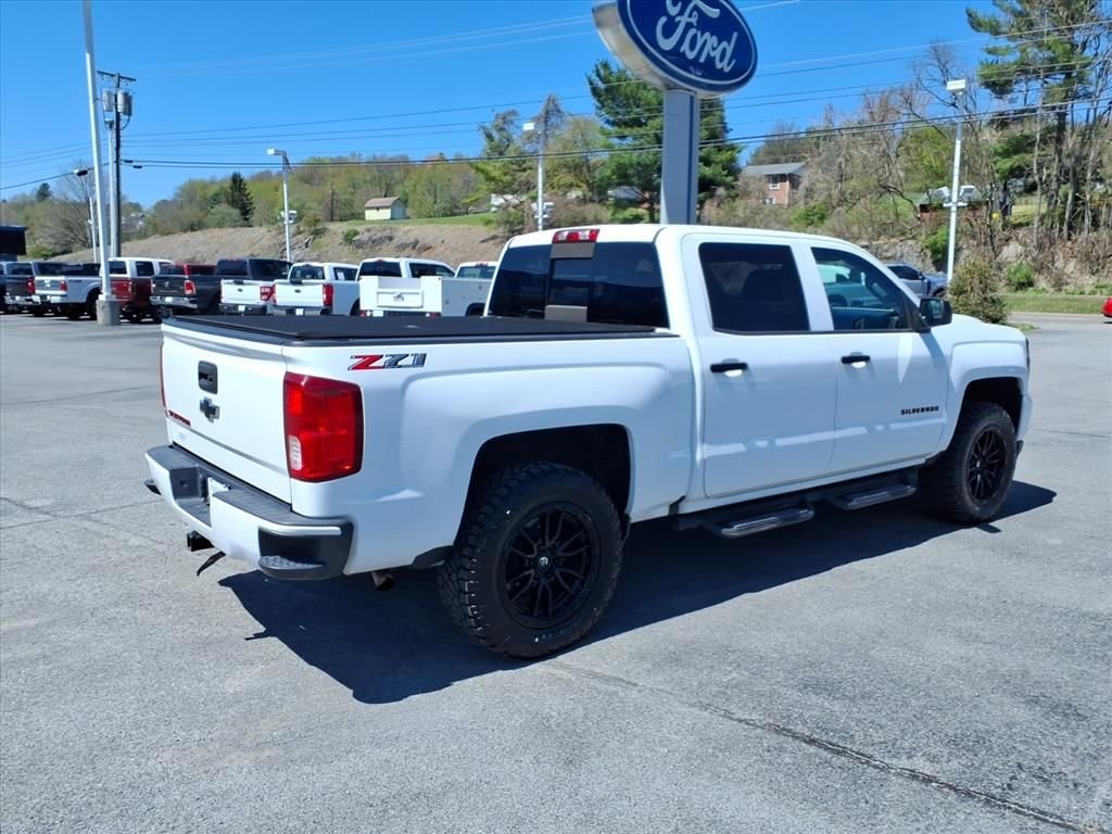 Used 2018 Summit White Chevrolet LTZ image 15