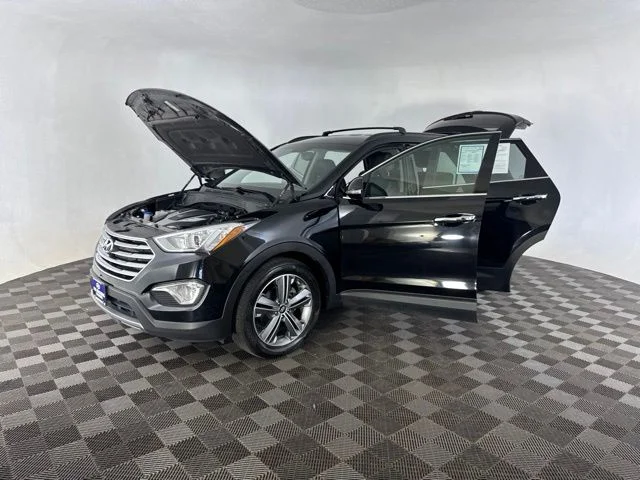 Used 2015 Black Hyundai GLS image 10