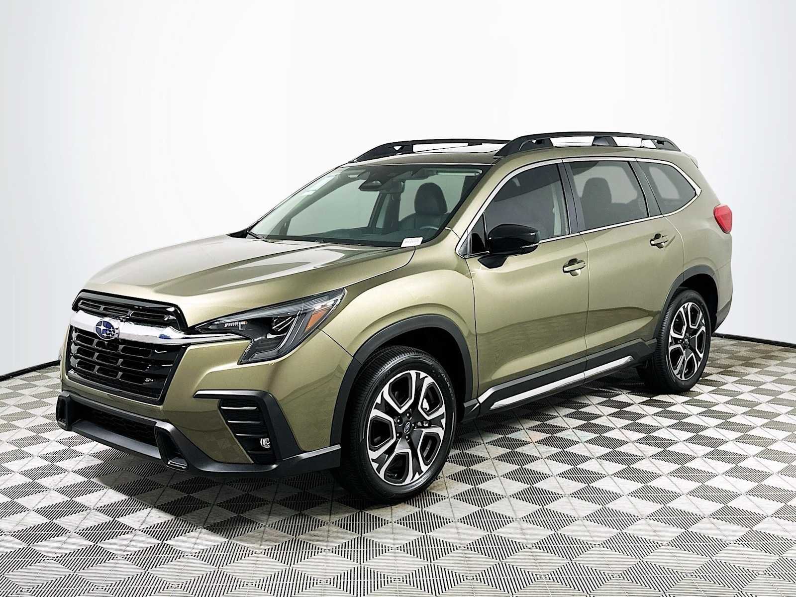 New 2026 AUTUMN GREEN METALLIC Subaru Limited 7-Passenger image 3