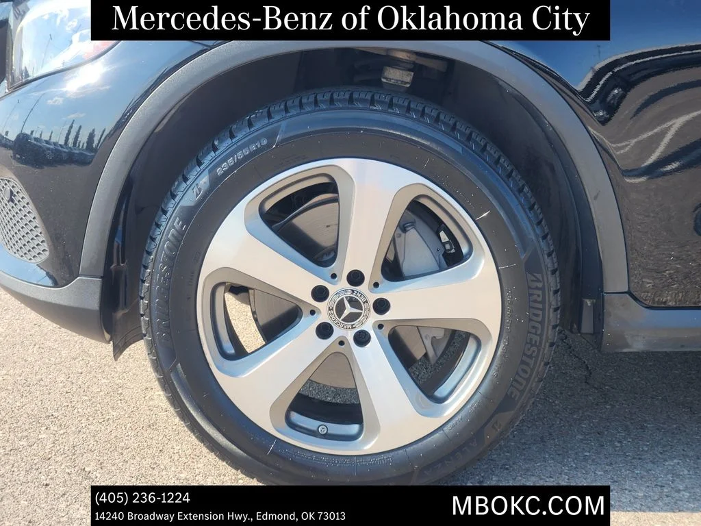 Used 2019 Black Mercedes-Benz GLC 300 image 11