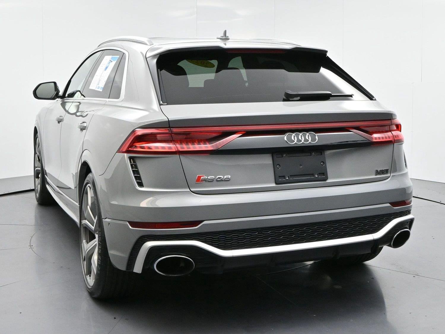 Used 2023 Nardo Gray Audi 4.0 TFSI quattro image 6
