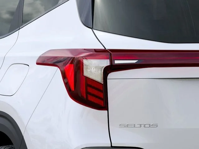 New 2026 White Kia S image 12