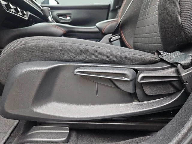 2025 Honda HR-V Sport - Photo 24