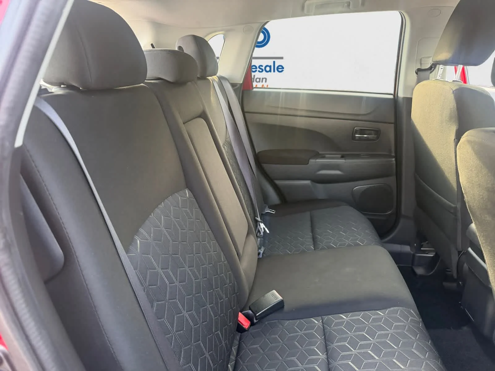 Used 2024 Red Diamond Mitsubishi ES image 20