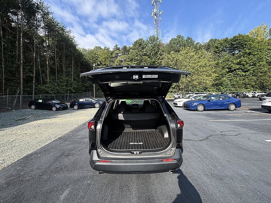 Used 2020 Midnight Black Metallic Toyota XLE image 24