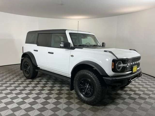 Used 2024 White Ford Wildtrak image 3