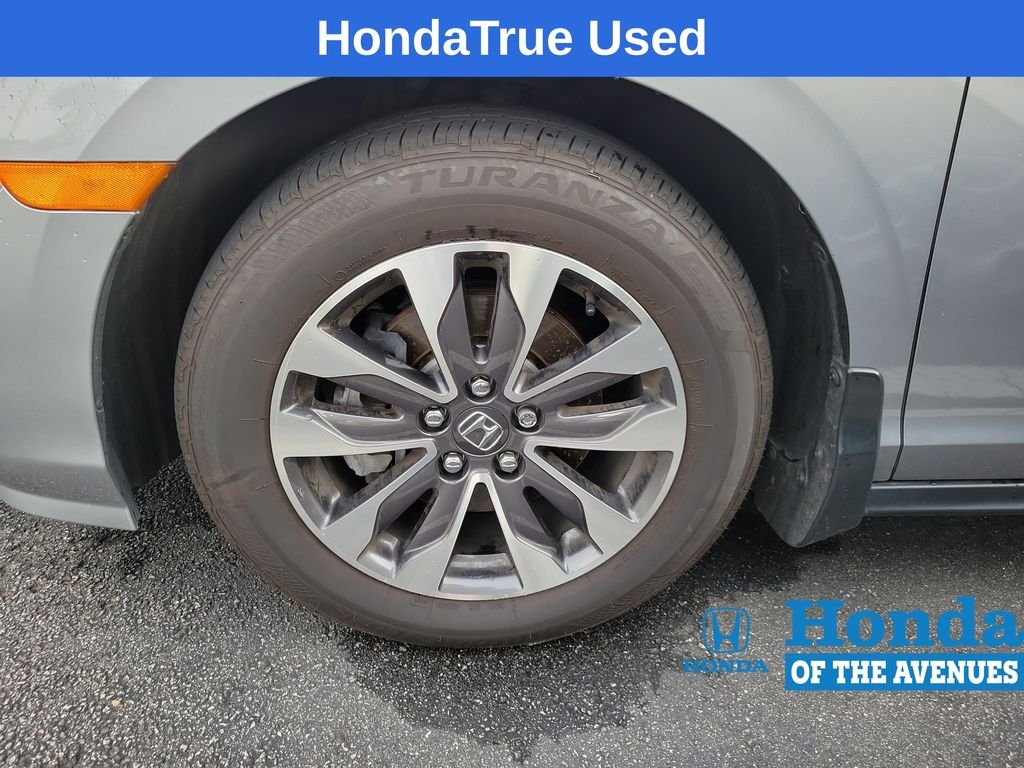 Certified Used 2021 Lunar Silver Metallic Honda EX-L image 5