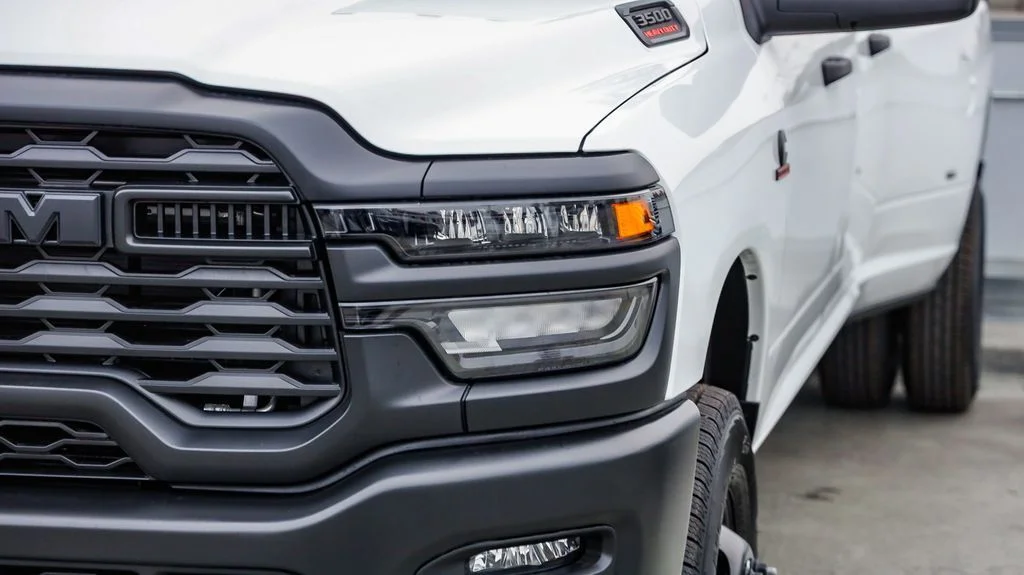 New 2026 White Ram Tradesman image 5
