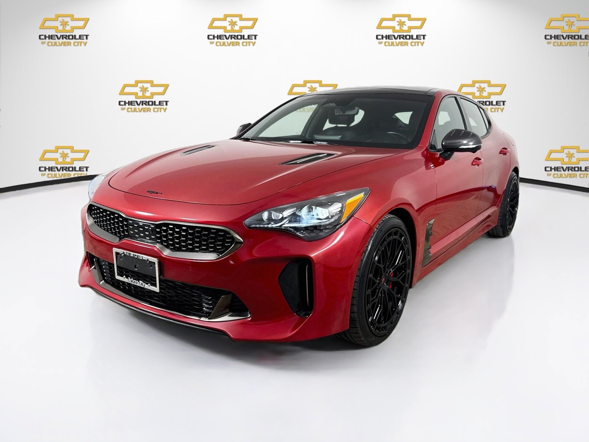 Used 2023  Kia GT2 image 3