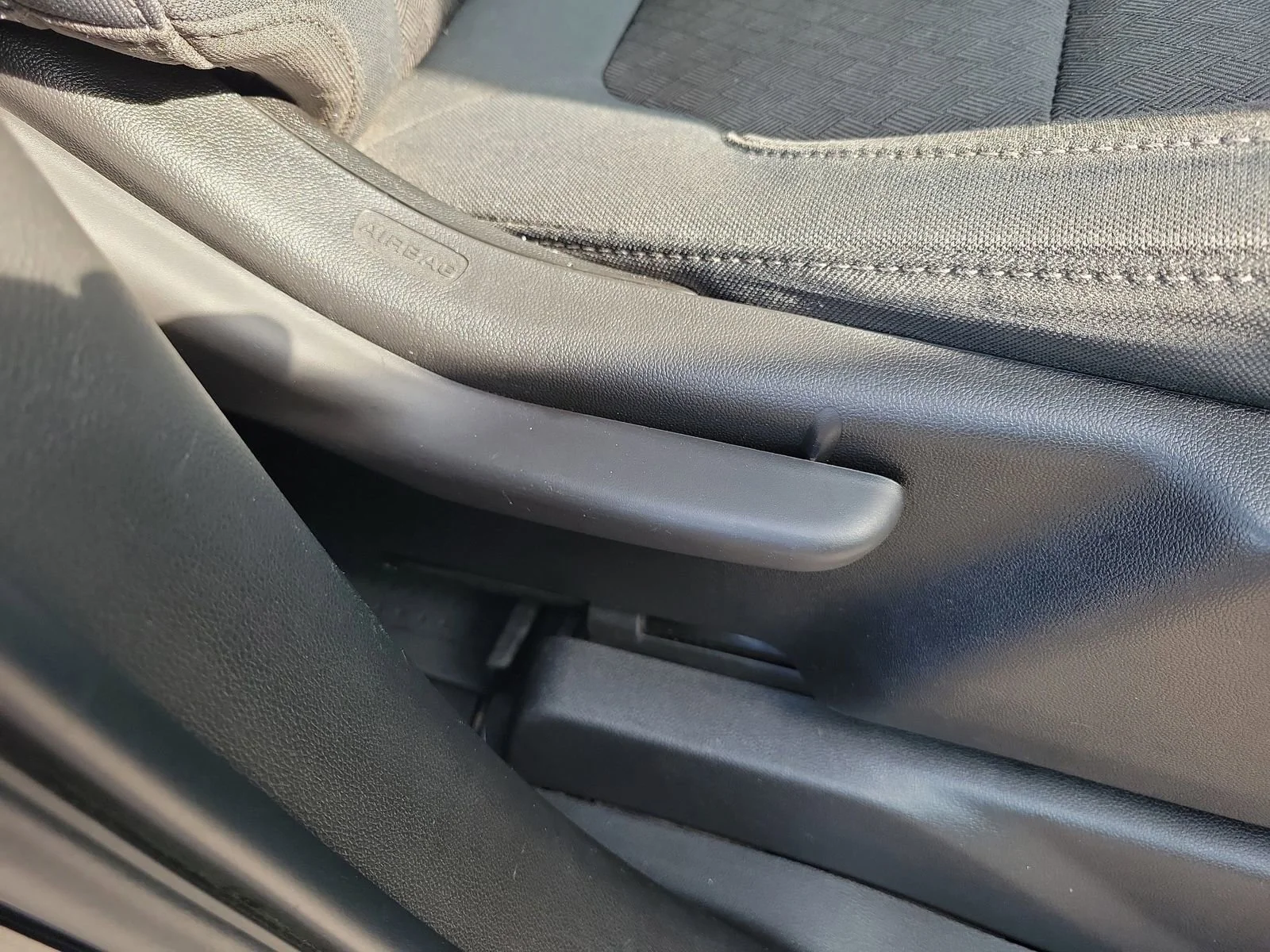 2019 Chevrolet Silverado 1500 RST - Photo 9