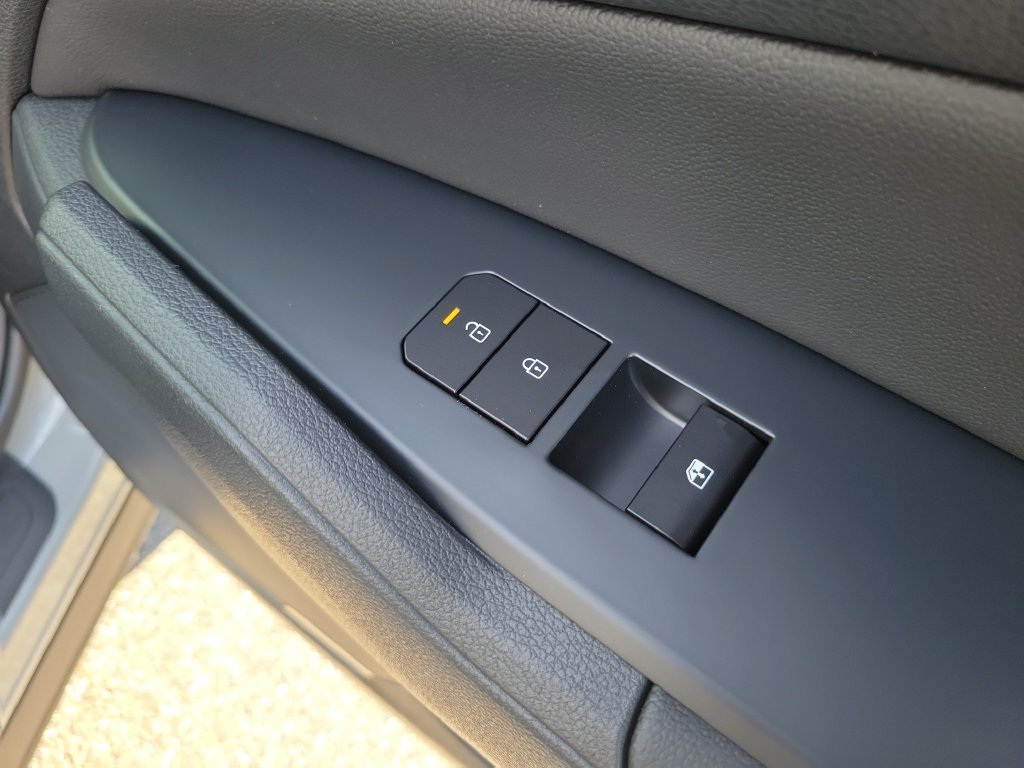New 2027 Wolf Gray Kia EX image 11