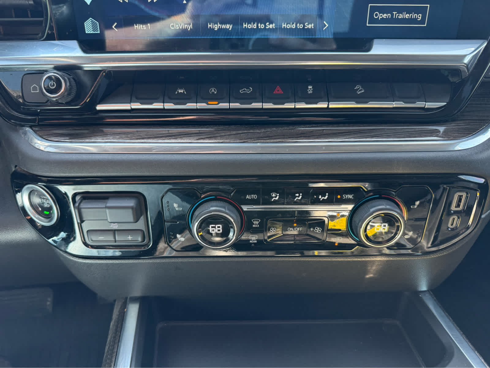 Used 2025 Summit White Chevrolet LT Trail Boss image 22