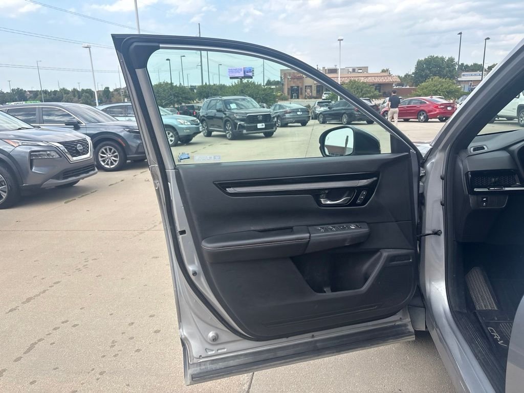 Used 2023 Silver Honda Sport Touring image 9