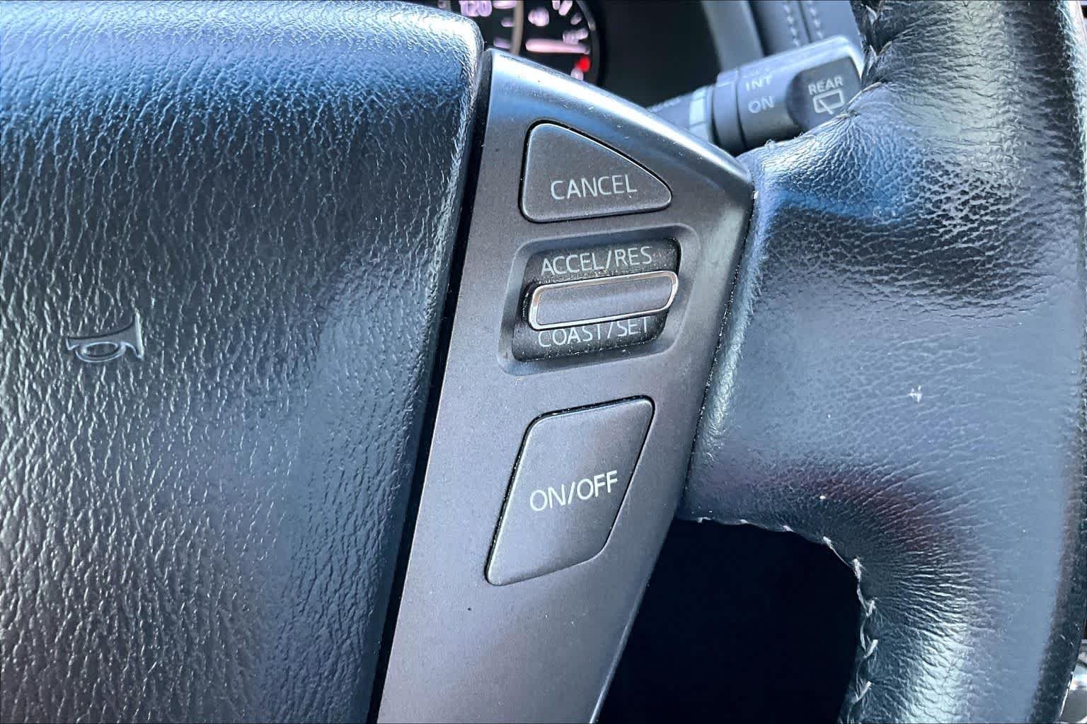 Used 2017 Brilliant Silver Nissan SL image 22