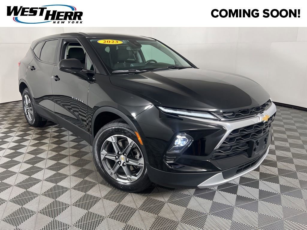 2023 Chevrolet Blazer 2.0T 2LT AWD's photo