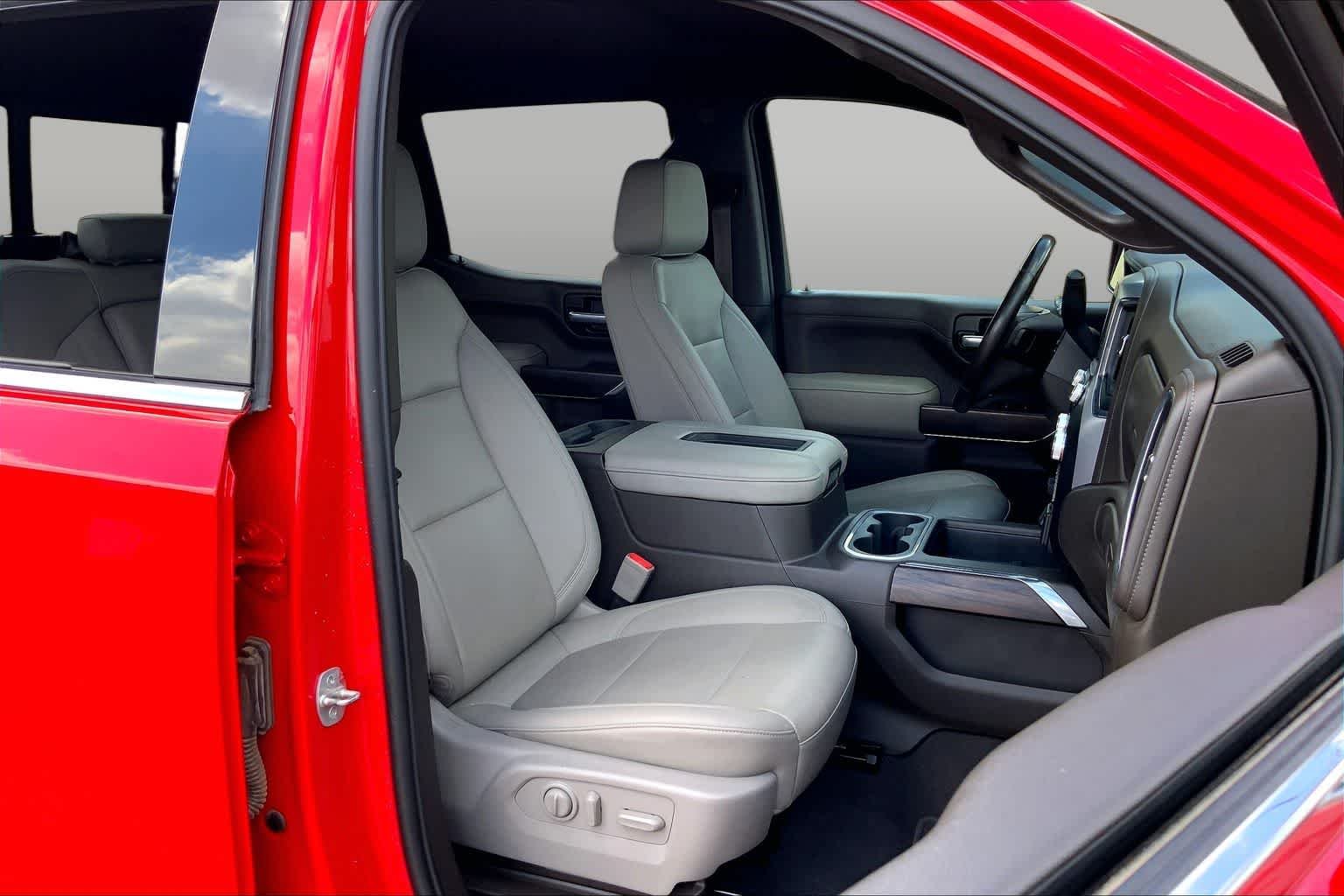Certified Used 2021 Cardinal Red GMC SLT image 9