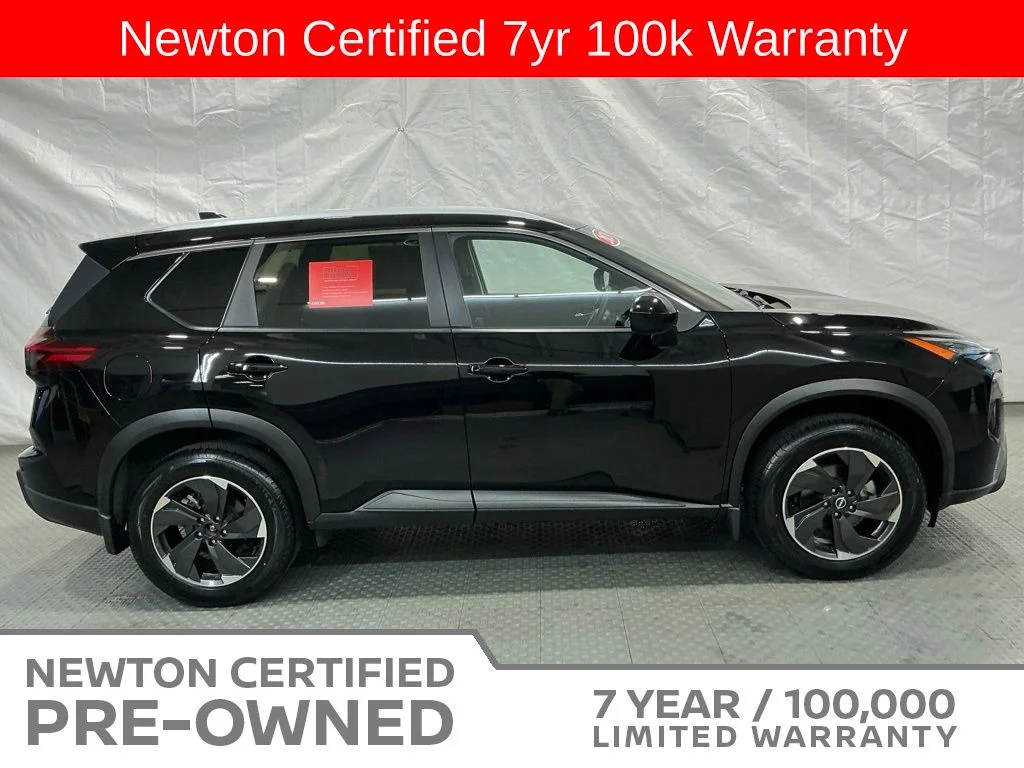 Certified Used 2024 Super Black Nissan SV image 4