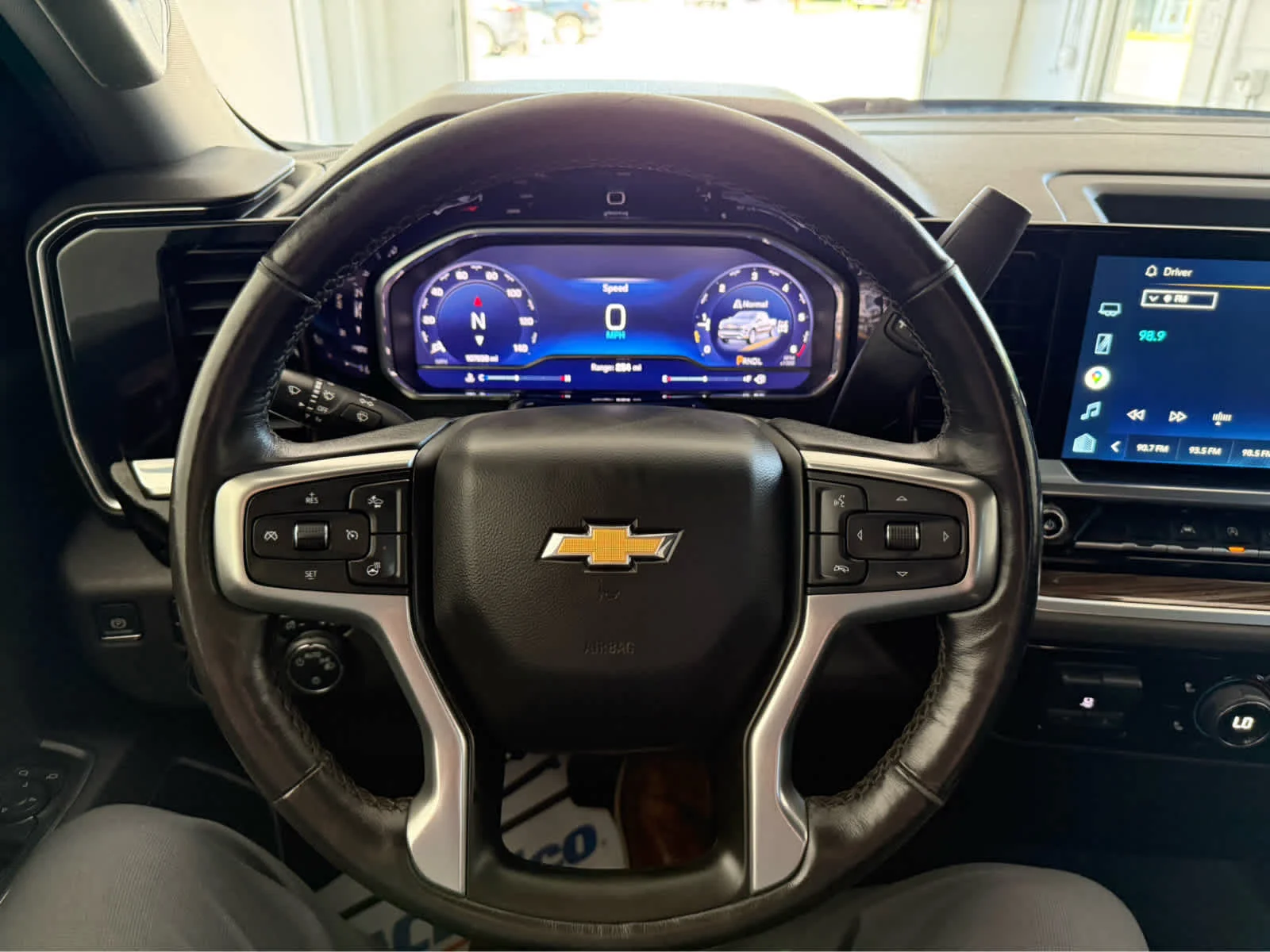 Used 2022 Black Chevrolet LT image 11