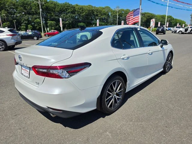 Used 2023 Beige Toyota XLE image 7