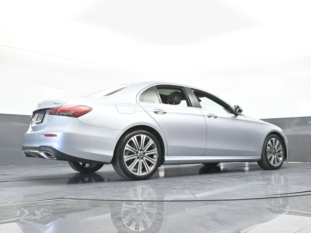 Used 2021 Gray Metallic Mercedes-Benz E 450 image 62