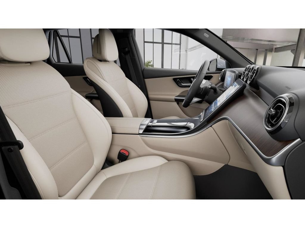 New 2026 Polar White Mercedes-Benz GLC 350 image 46