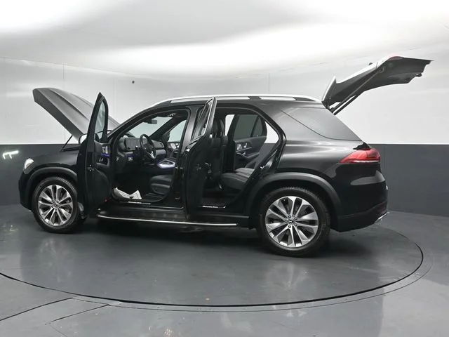 Used 2021 Black Mercedes-Benz GLE 350 image 56