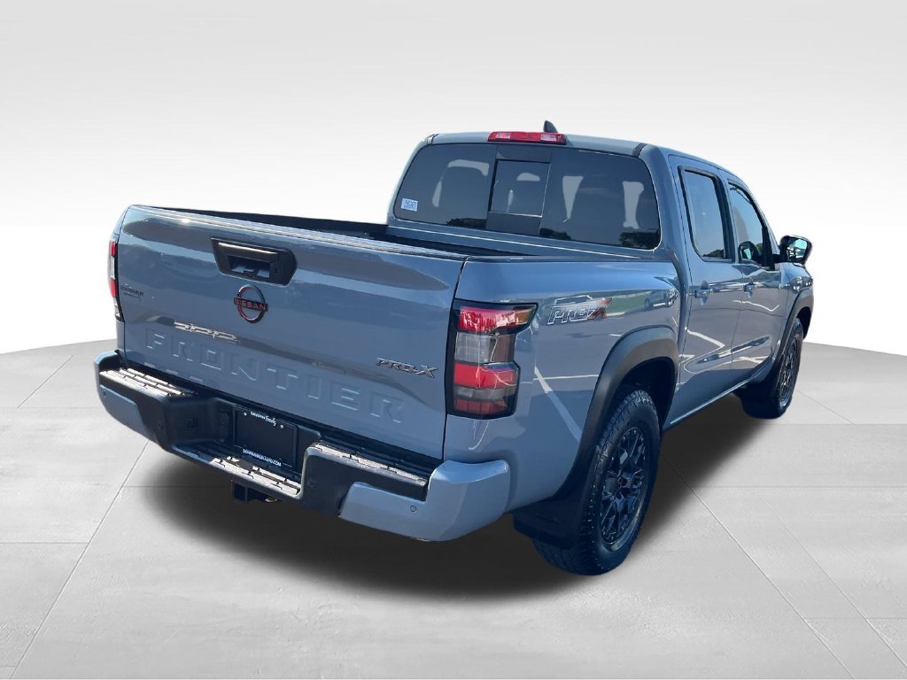 Used 2023 Gray Nissan PRO-X image 5