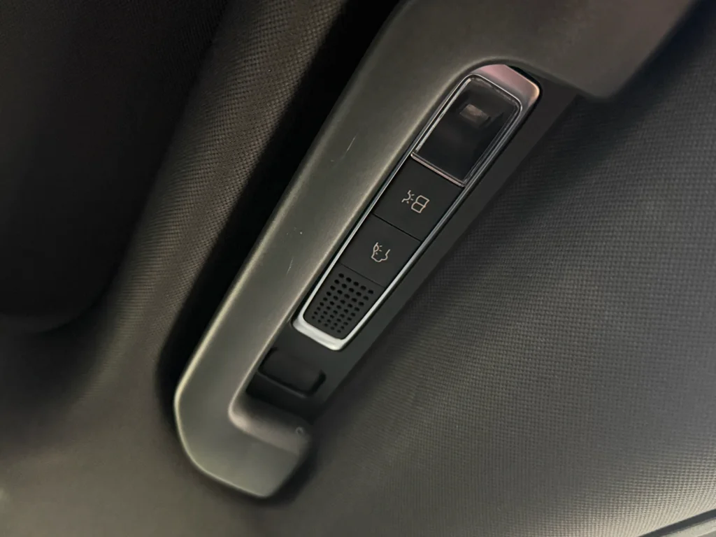 Used 2019 Iridium Silver Metallic Mercedes-Benz S560 4MATIC® image 38
