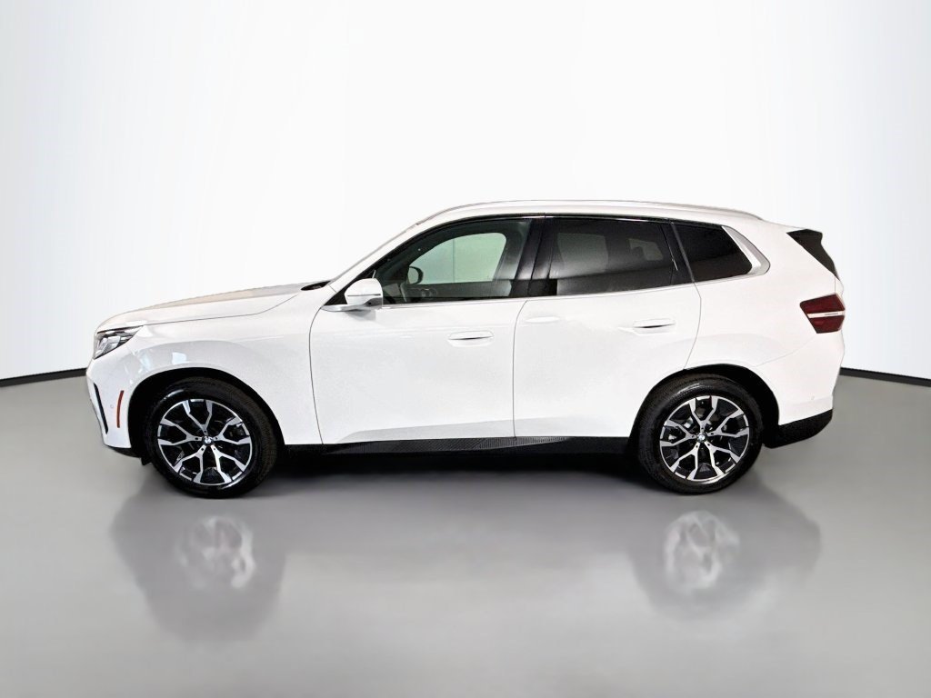 Used 2026 Alpine White BMW 30 xDrive image 4