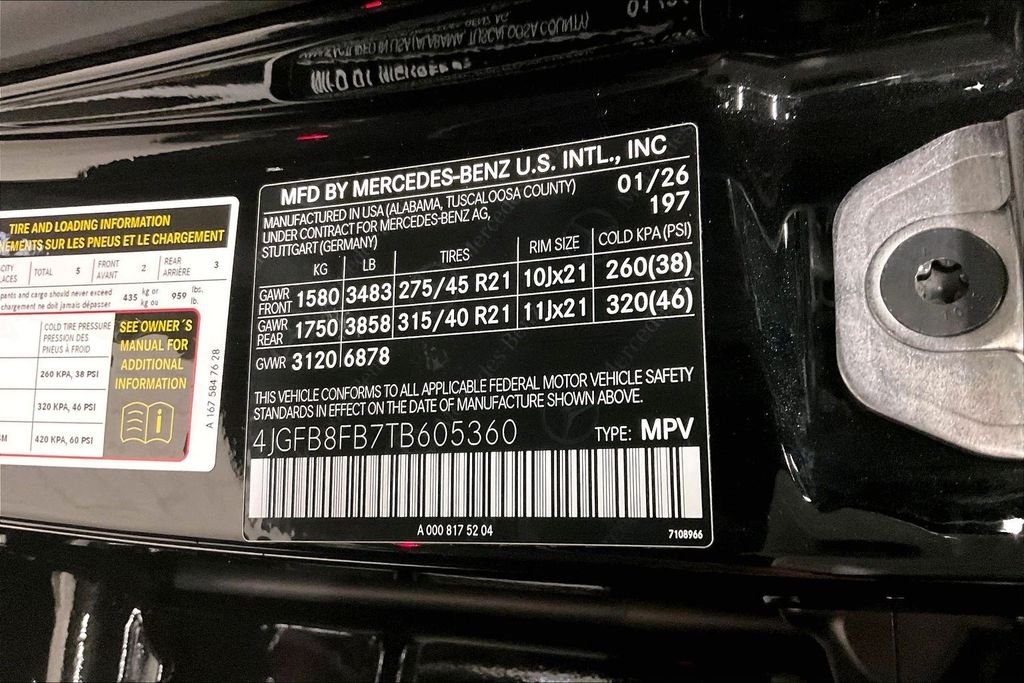 New 2026 Obsidian Black Metallic Mercedes-Benz GLE 580 image 13