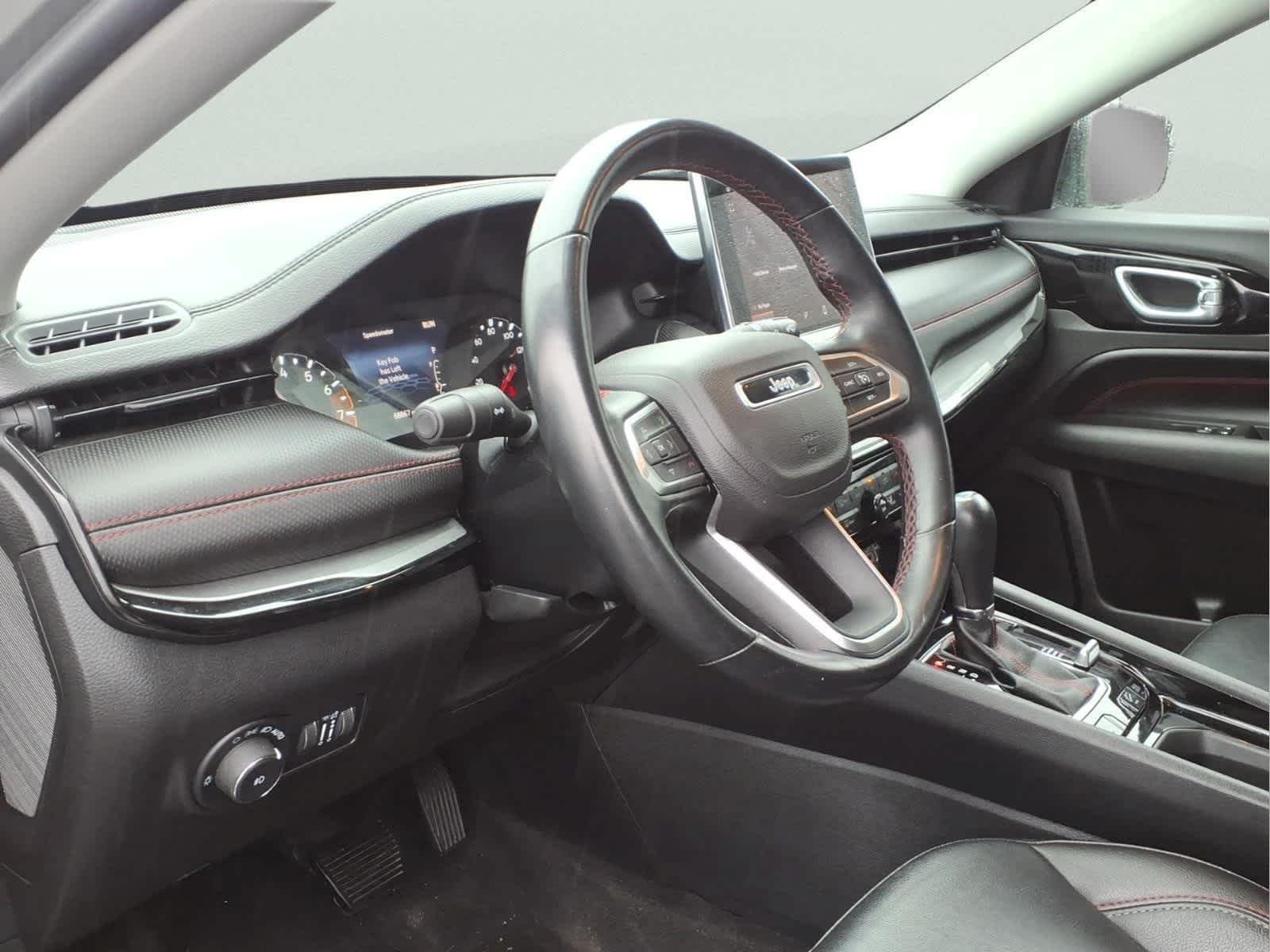 Used 2022 Sting-Gray Clearcoat Jeep Trailhawk image 14