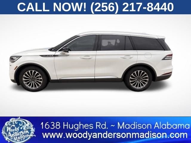 Used 2020 Pristine White Lincoln Reserve image 3