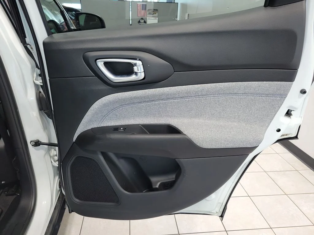 Used 2023 White Jeep Sport image 18
