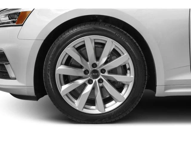 Used 2018 Brilliant Black Audi Premium Plus image 14